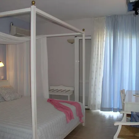 Ξενοδοχείο με διαμερίσματα Astra Village And Livathos (Kefalonia)