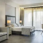 Astra Village And Aparthotel 4*