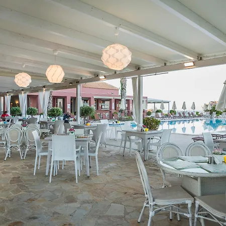 Astra Village And Apart Otel Livathos (Kefalonia)