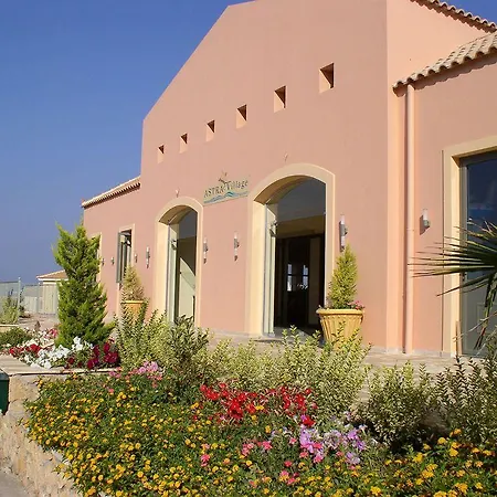 Astra Village And Aparthotel 4*