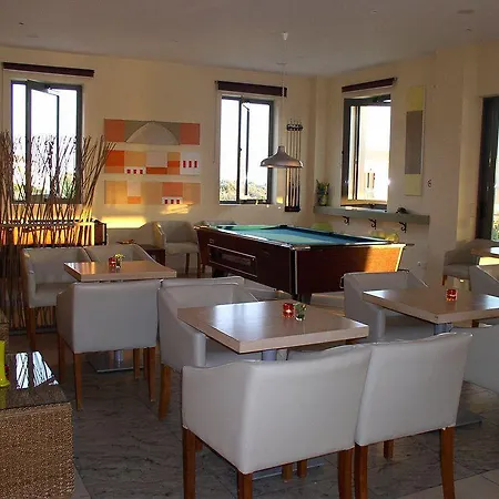 Astra Village And Apartmanhotel Livathos (Kefalonia)