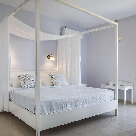 Aparthotel Astra Village And 4*