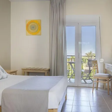 Astra Village And Apart Otel 4*
