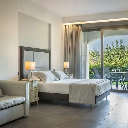 Astra Village And Apart Otel Livathos (Kefalonia)