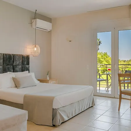 Astra Village And Apart Otel 4*