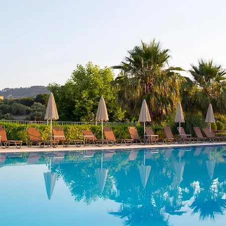 Astra Village And Apart Otel Livathos (Kefalonia)