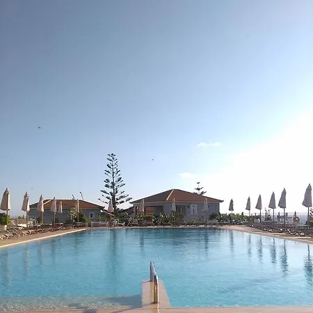 Astra Village And Lejlighedshotel Livathos (Kefalonia)