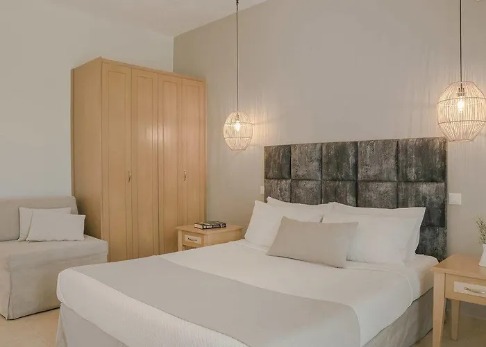 Astra Village And Aparthotel 4*